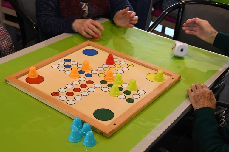 aines_jeux_societe