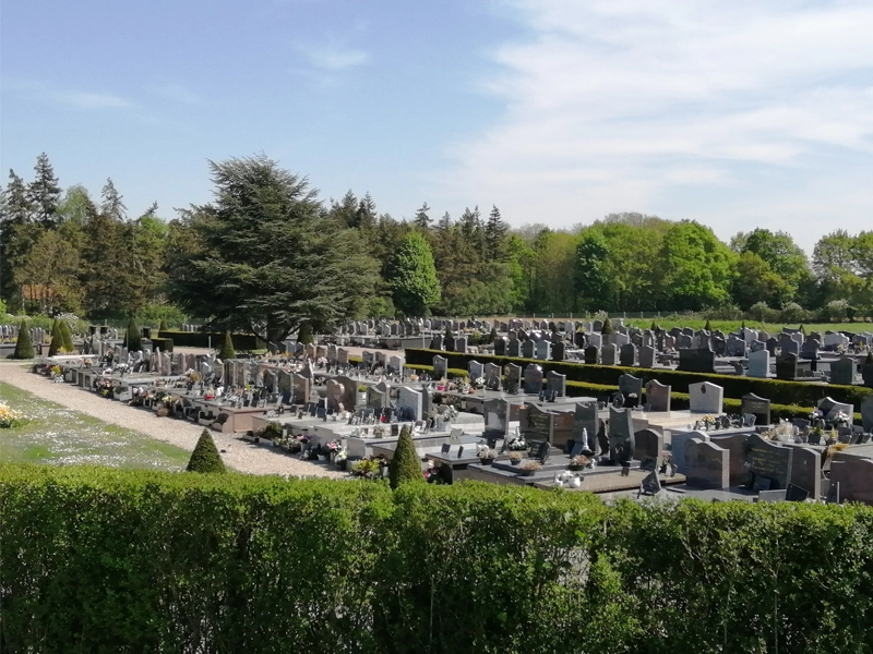 cimetiere_garenne vue sur caveaux